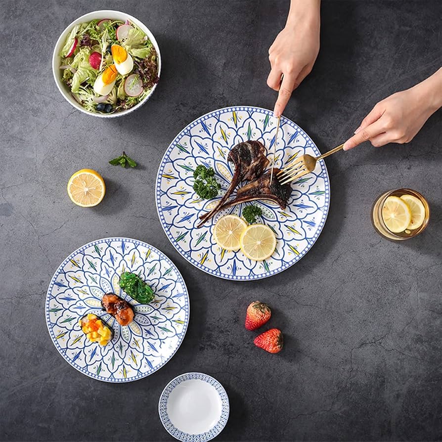 Porcelain Patterned Dinner Set