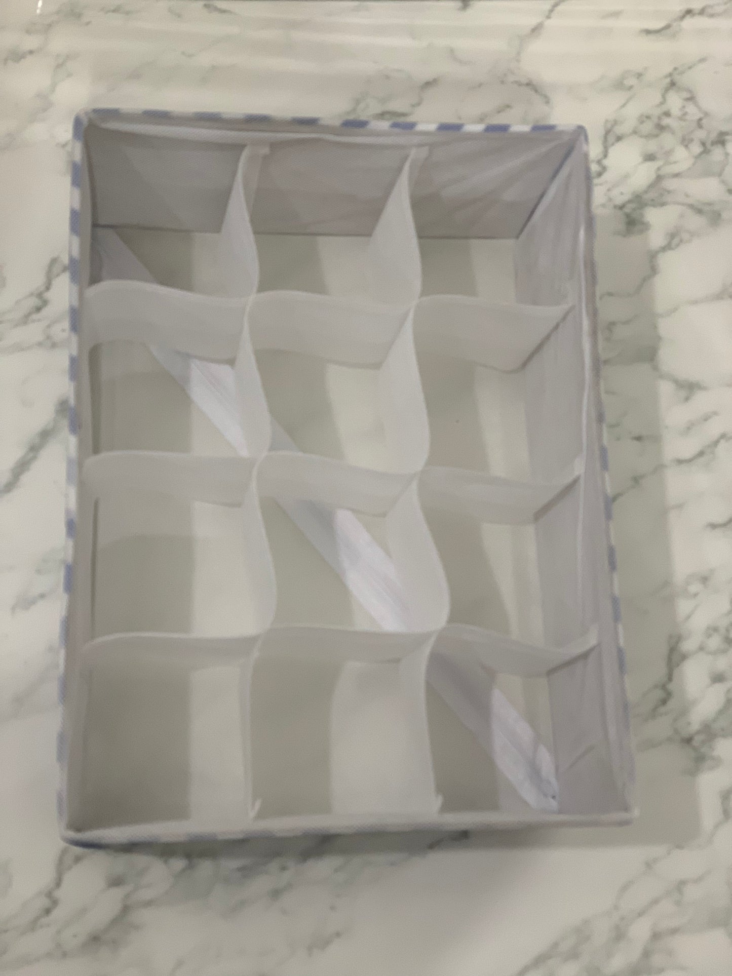 Drawer Organizer (12 grid)