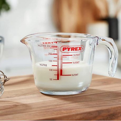 Glass Measuring Cup
