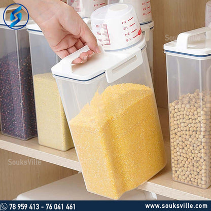 Food Container With Measure Cup