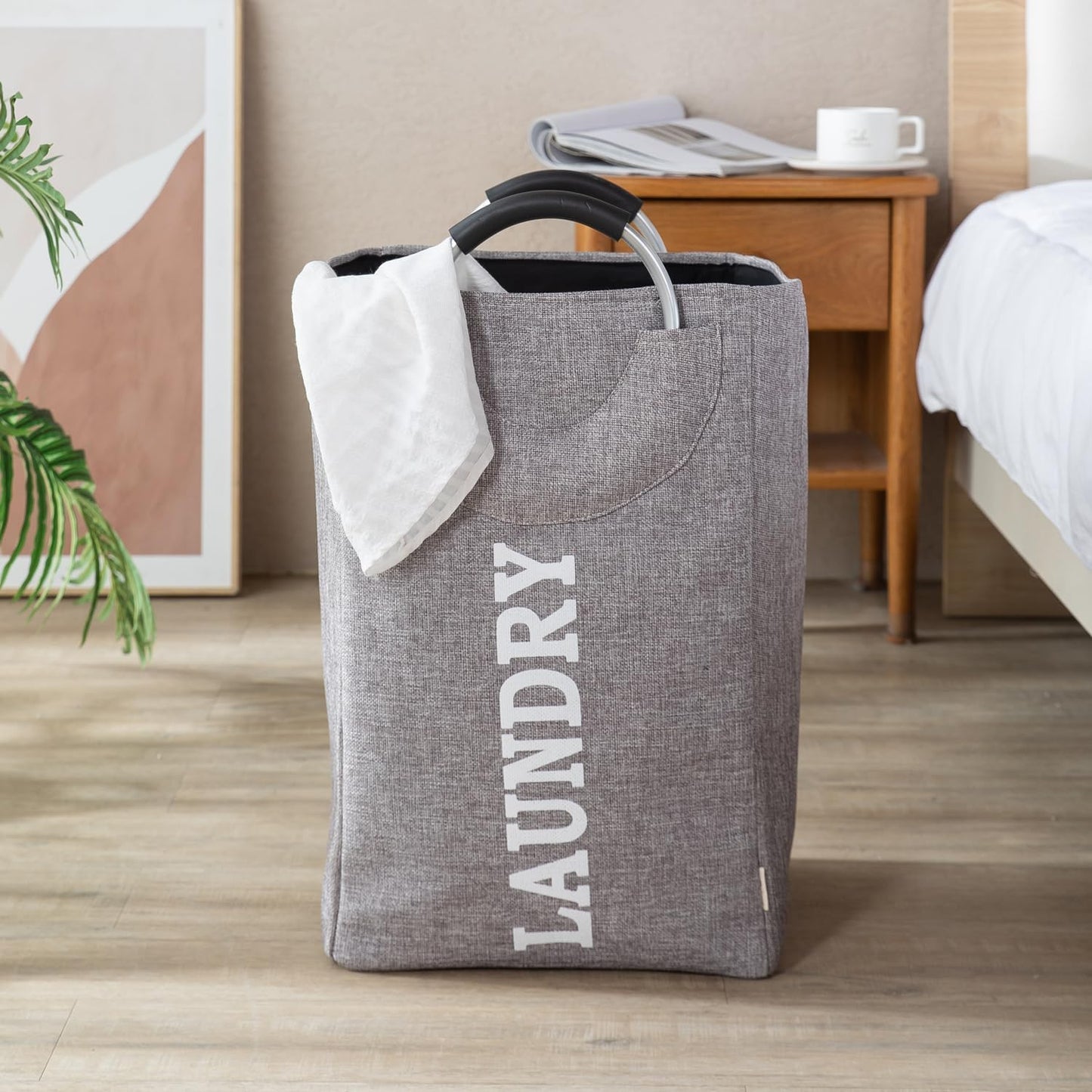 Collapsible Laundry Bag with Ring Handle