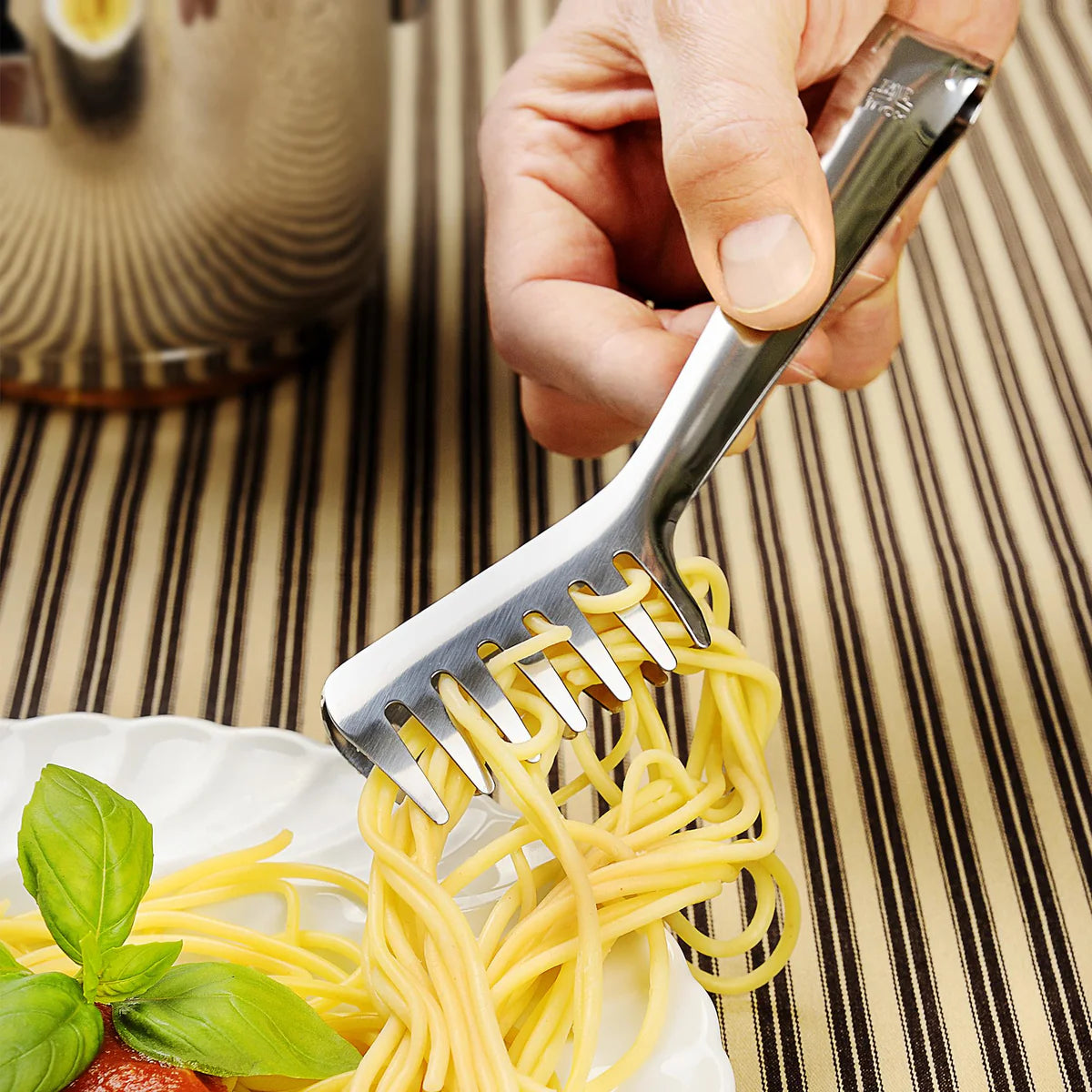 Spaghetti Tong