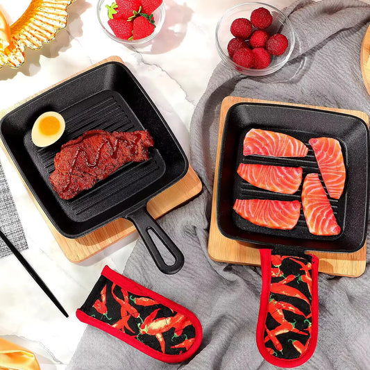 Cast Iron Pan With Wooden Base