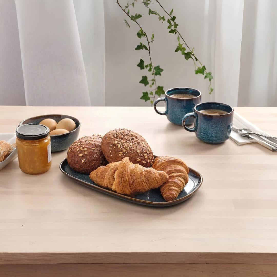 Blue Oval Plate
